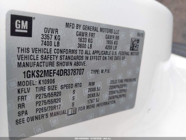 GMC Yukon Denali Image 7