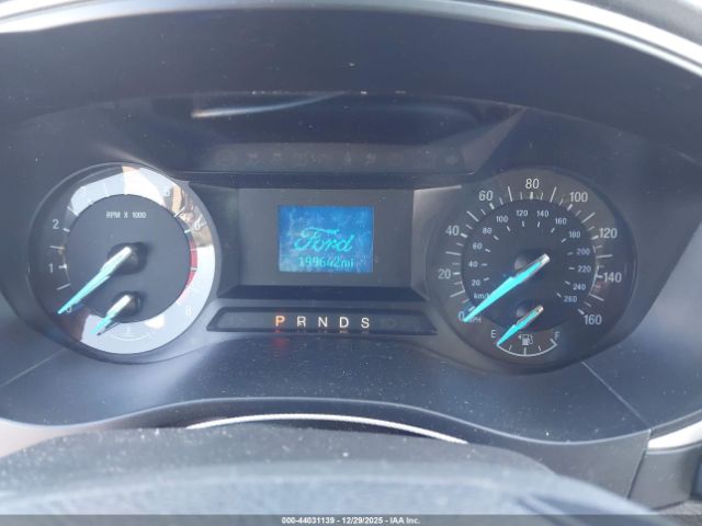 Ford Fusion S Image 8