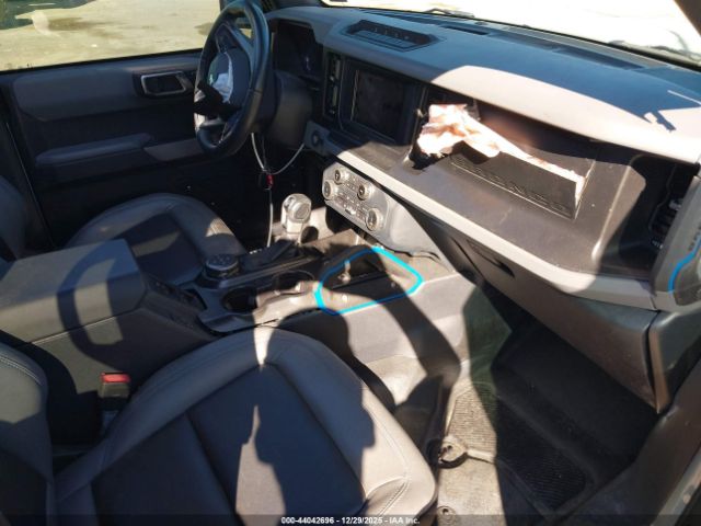 Ford Bronco Black Diamond Image 16