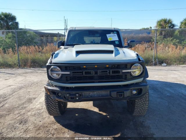Ford Bronco Black Diamond Image 15