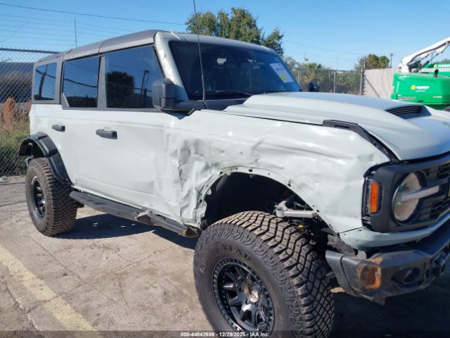 Ford Bronco Black Diamond Image 8