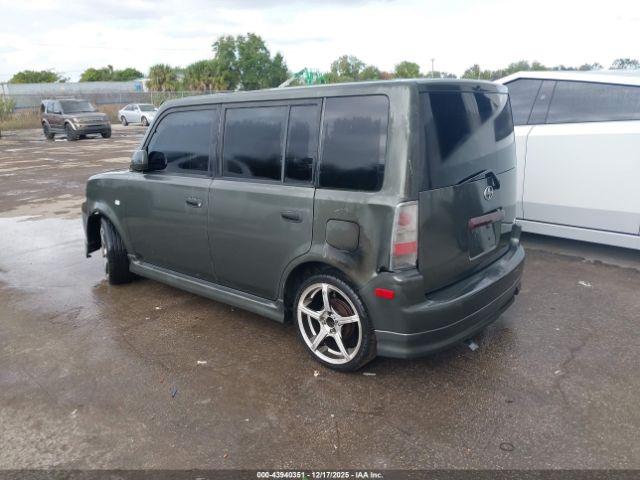Scion xB Image 2
