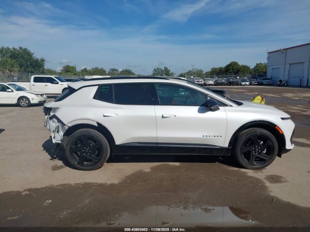 Chevrolet Equinox Rs Image 19