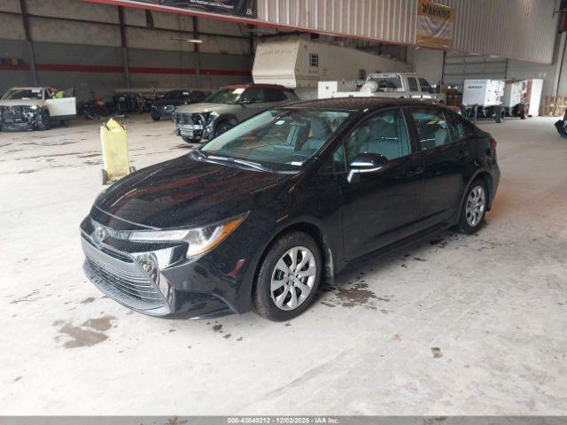 Toyota Corolla Le Image 10