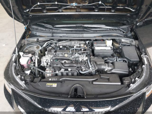 Toyota Corolla Le Image 13