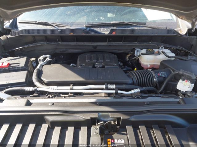 Chevrolet Silverado 1500 2wd  Short Bed Custom Image 6