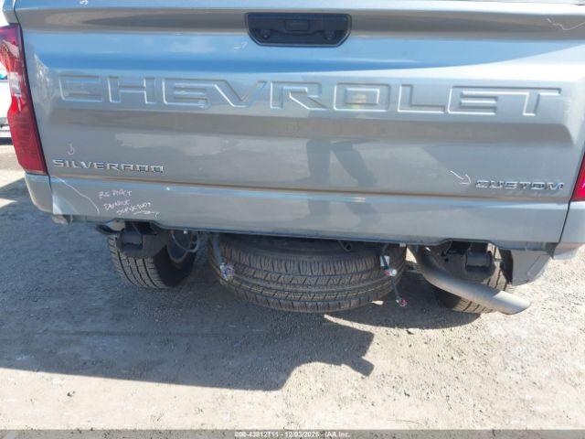 Chevrolet Silverado 1500 2wd  Short Bed Custom Image 14