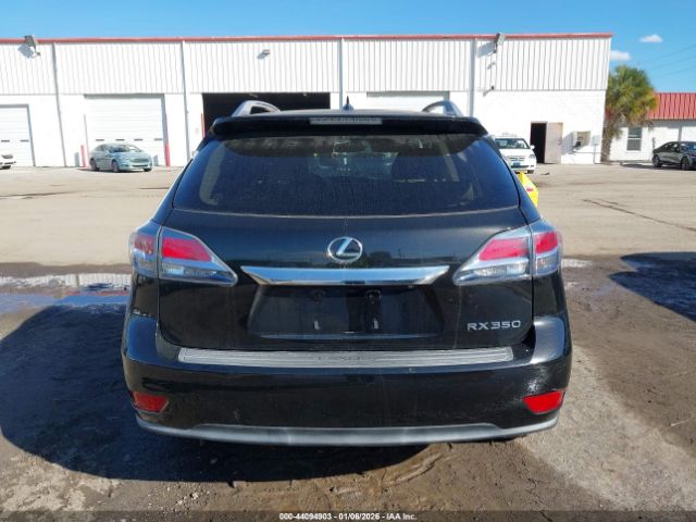 Lexus RX Image 12