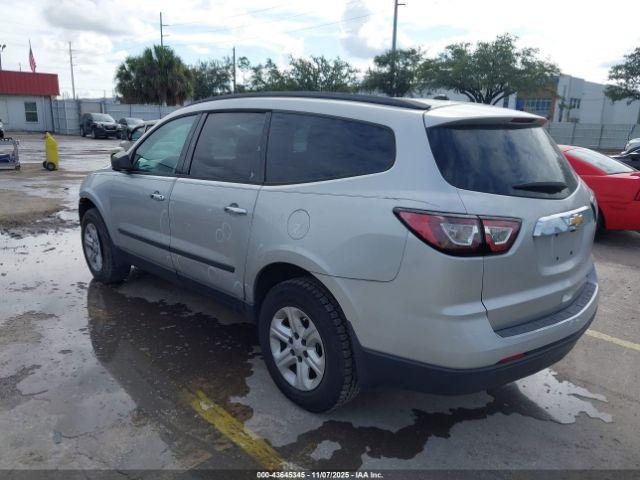 Chevrolet Traverse Ls Image 5