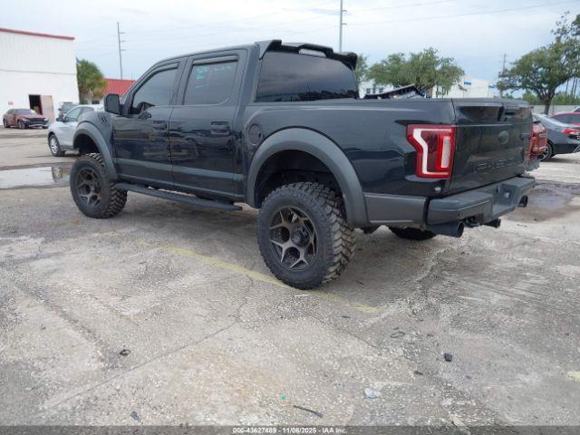 Ford F-150 Raptor Image 11
