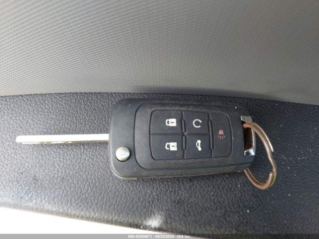 Chevrolet Sonic Lt Auto Image 8