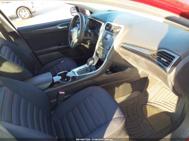 Ford Fusion Se Image 6