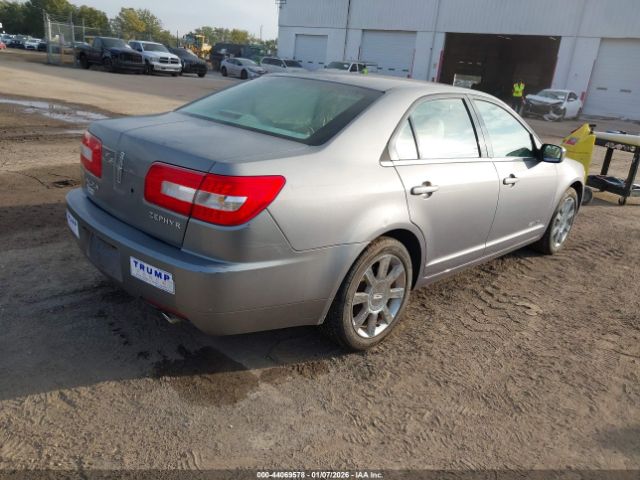 Lincoln Zephyr Image 10