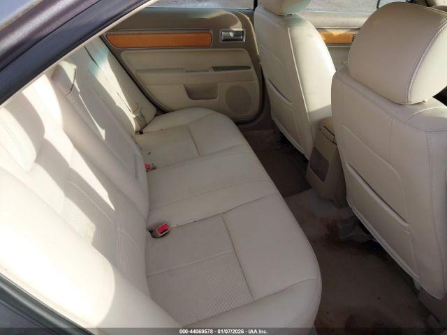 Lincoln Zephyr Image 3