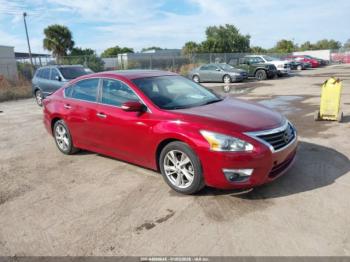  Salvage Nissan Altima