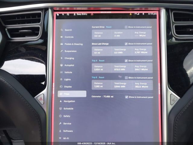 Tesla Model X Image 11