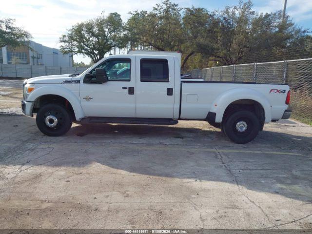 Ford F-450 Xlt Image 18