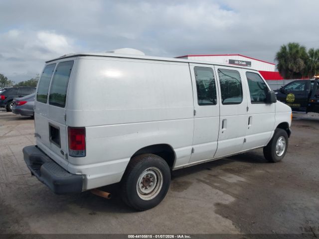 Ford E-250 Image 5