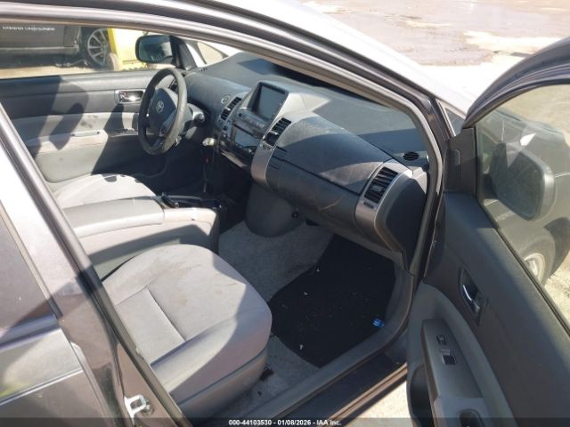 Toyota Prius Image 2