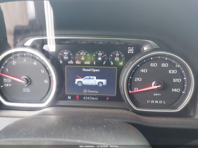 Chevrolet Silverado 1500 4wd  Short Bed Ltz Image 11