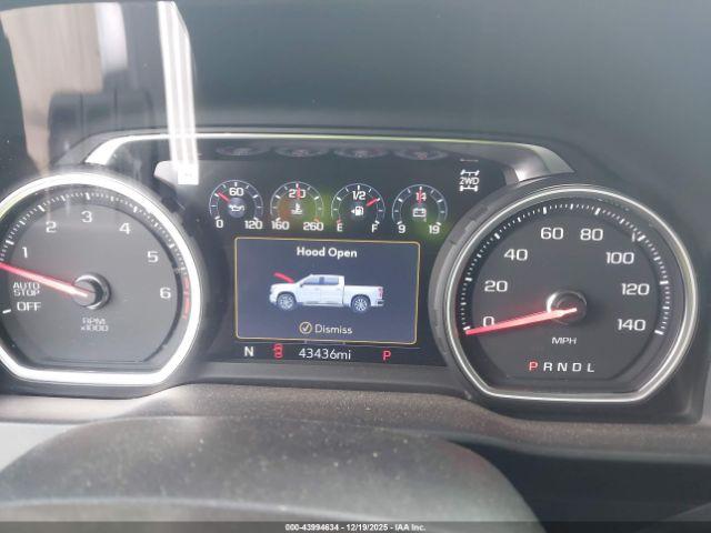 Chevrolet Silverado 1500 4wd  Short Bed Ltz Image 11