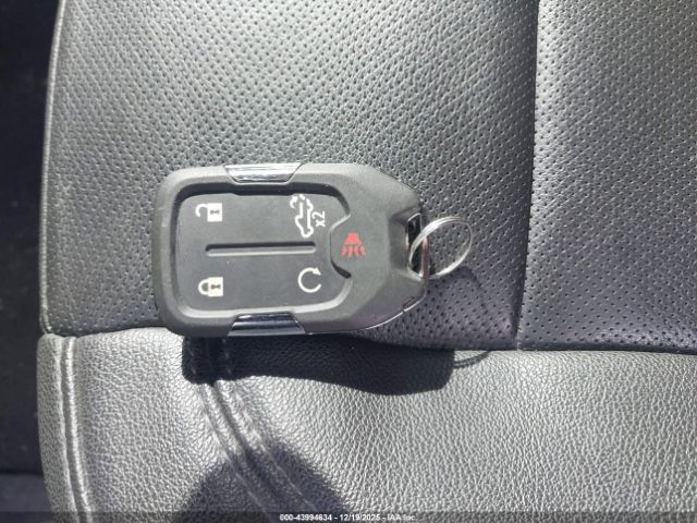 Chevrolet Silverado 1500 4wd  Short Bed Ltz Image 3