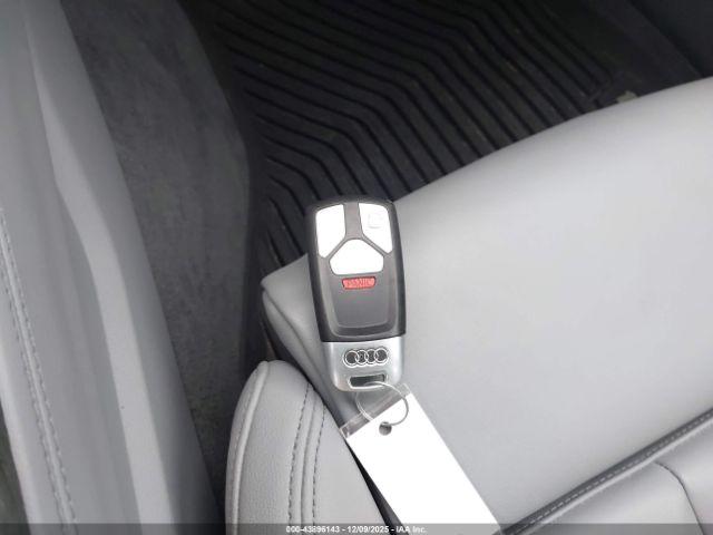 Audi A4 Premium Plus 45 Tfsi Quattro S Tronic Image 9