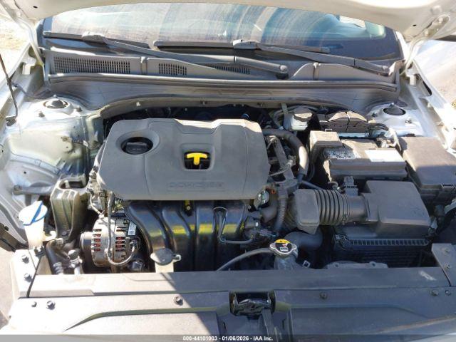 Kia Forte Lxs Image 8