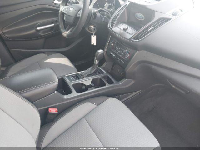 Ford Escape Se Image 3