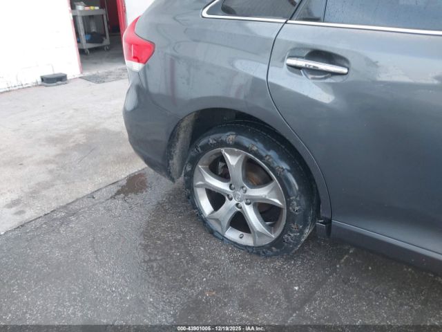 Toyota Venza Base V6 Image 10