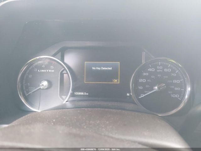 Ford F-250 Limited Image 4