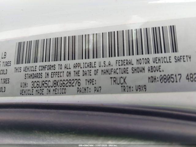 Ram 2500 Tradesman  4x4 6'4 Box Image 4