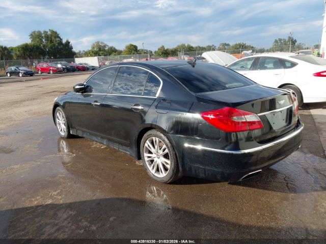 Hyundai Genesis 3.8 Image 15