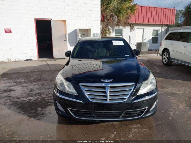 Hyundai Genesis 3.8 Image 11