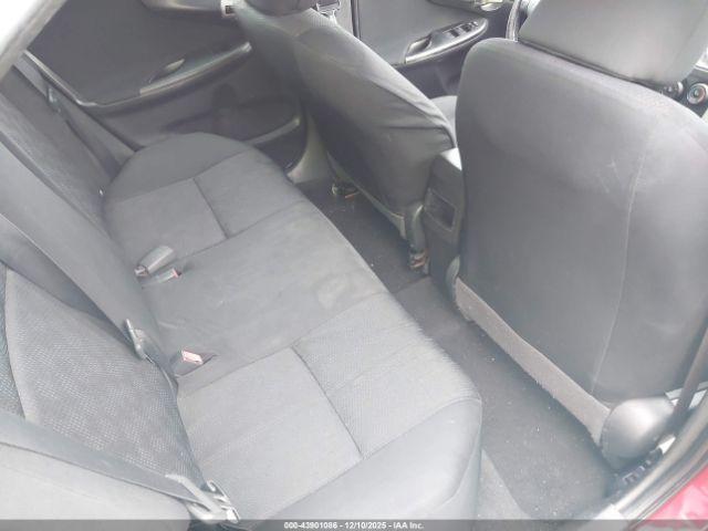 Toyota Corolla S Image 8