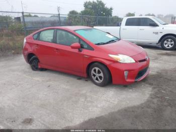 Salvage Toyota Prius