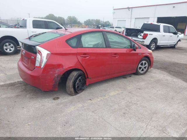 Toyota Prius Two Image 7