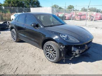  Salvage Porsche Macan