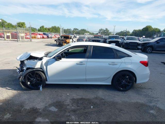 Honda Civic Sport Image 9